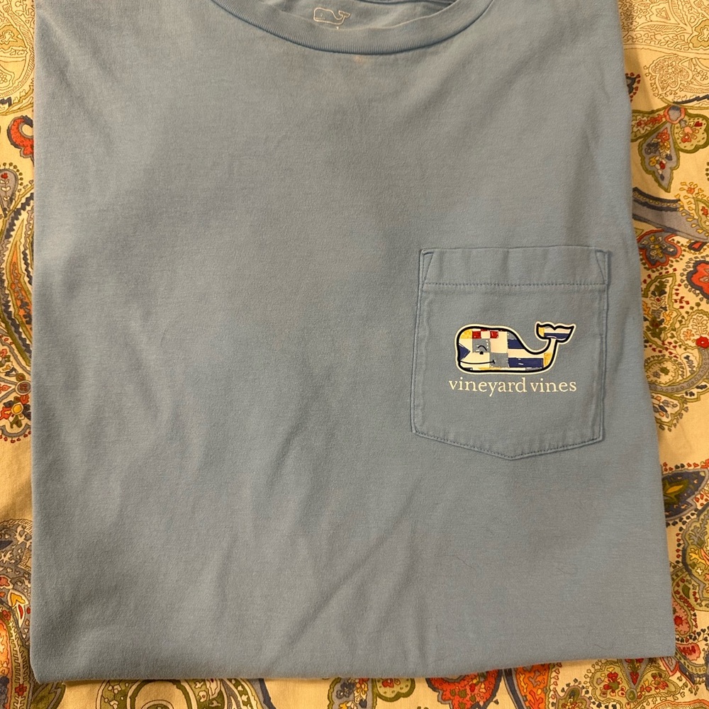 Vineyard Vines Blue Short Sleeve Tee Size Large Small Bleach Stain By Collar